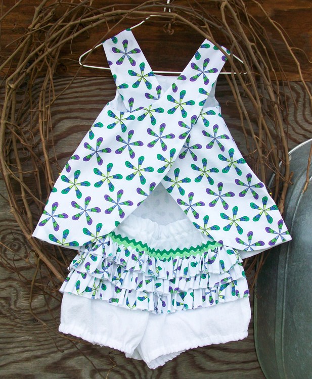 Baby Dress With Ruffled Bloomers, 6/9 Months, Reversible